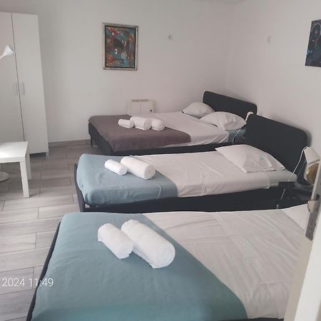 Blife Faro City Life Private Rooms Extérieur photo
